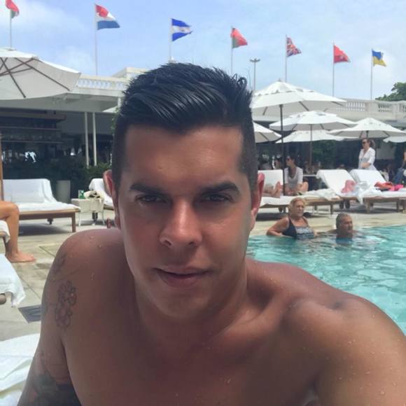 Meet your Posher, Pericles - Picture 1 of 1